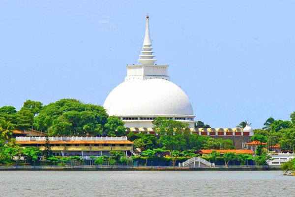 Kalutara Bodhiya Sri Lanka